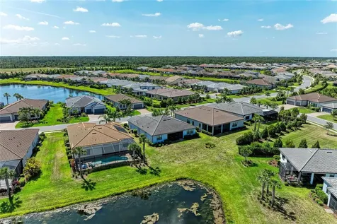 7136 Summerland Cove Bradenton FL 34202
