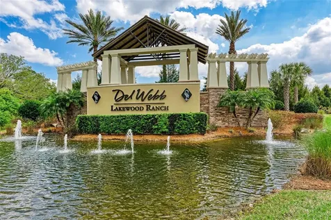 7136 Summerland Cove Bradenton FL 34202