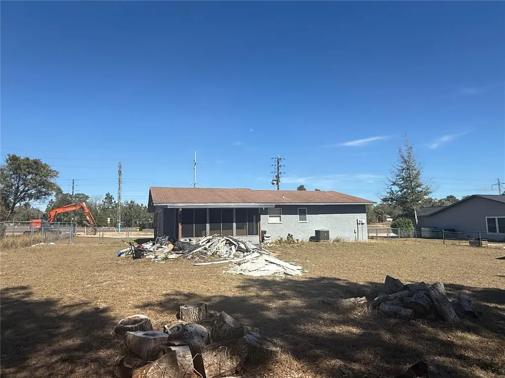 9302 SE Maricamp Road Ocala FL 34472