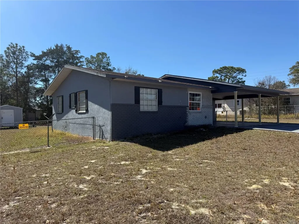 9302 SE Maricamp Road Ocala FL 34472