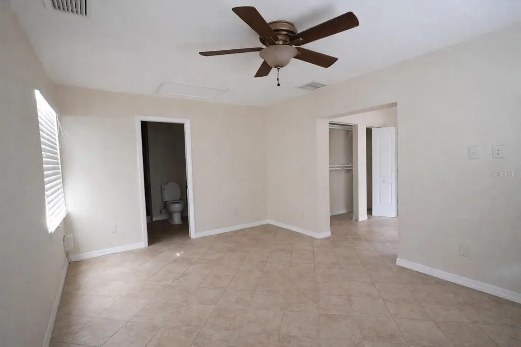 601 34th Avenue NE St Petersburg FL 33704