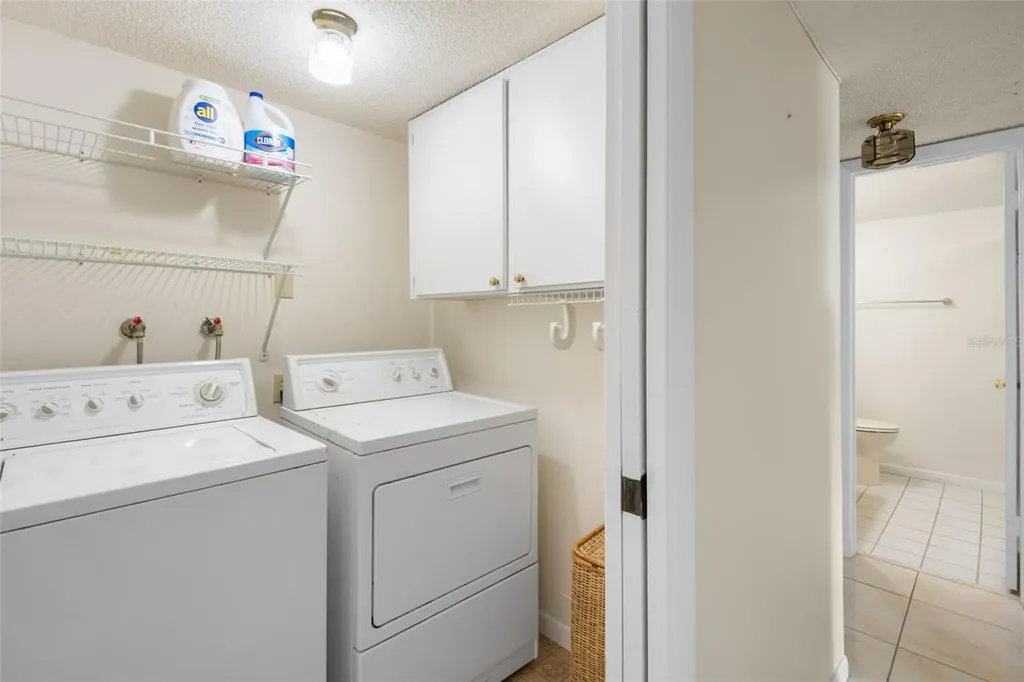 225 Country Club Drive Largo FL 33771