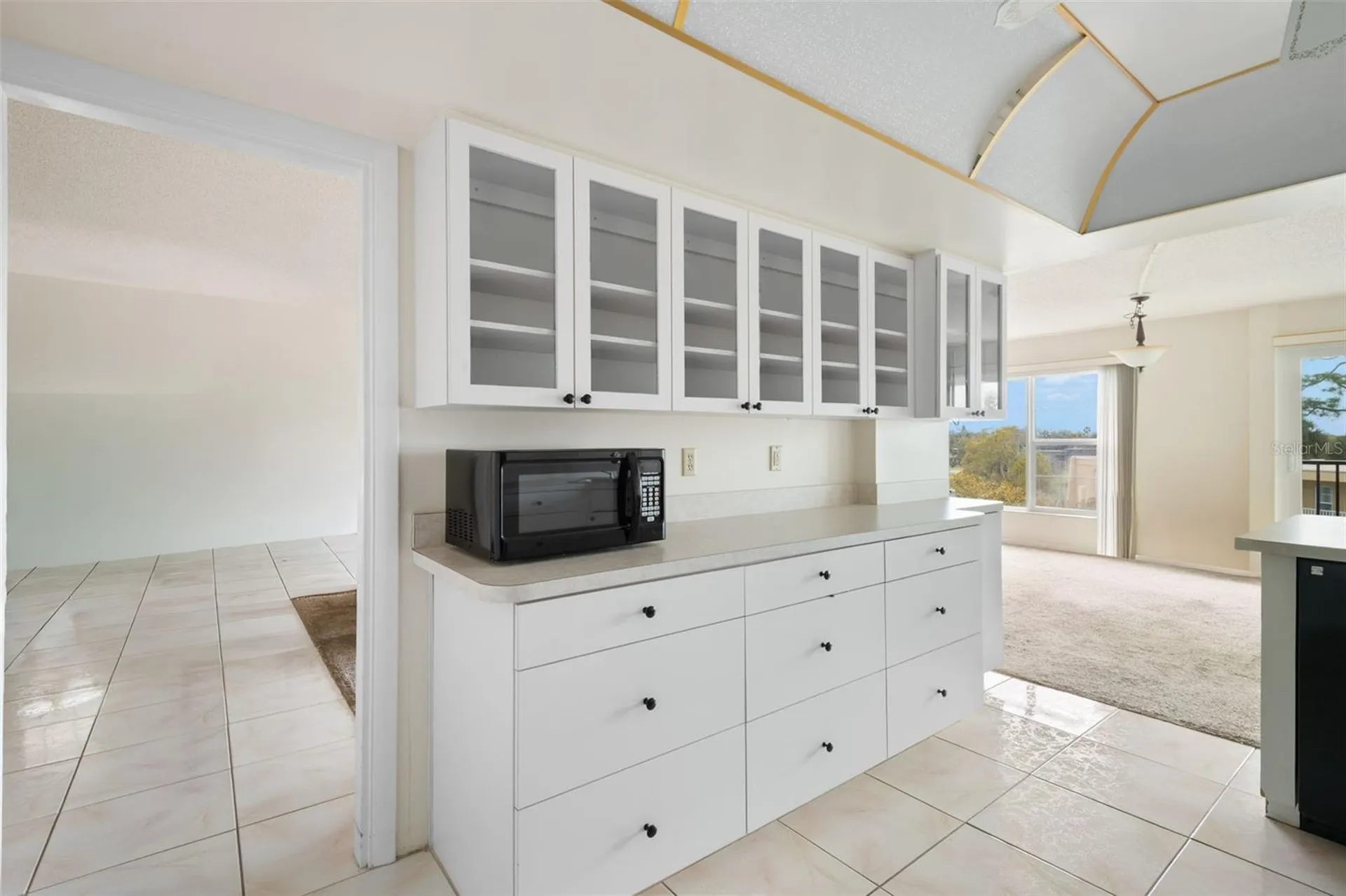 225 Country Club Drive Largo FL 33771