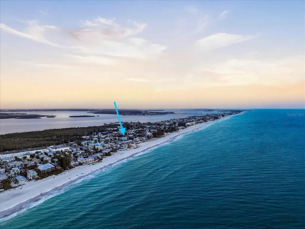 2913 Gulf Drive Holmes Beach FL 34217