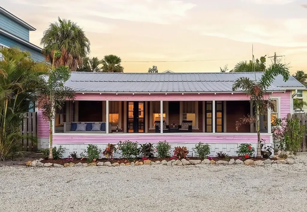 2913 Gulf Drive Holmes Beach FL 34217