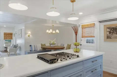 2913 Gulf Drive Holmes Beach FL 34217