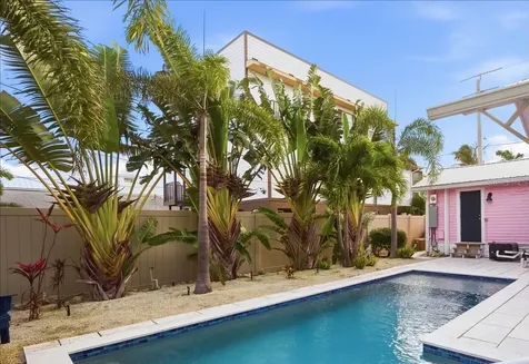 2913 Gulf Drive Holmes Beach FL 34217