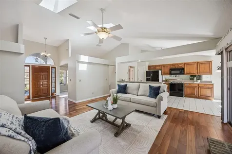 108 Oak View Circle Lake Mary FL 32746
