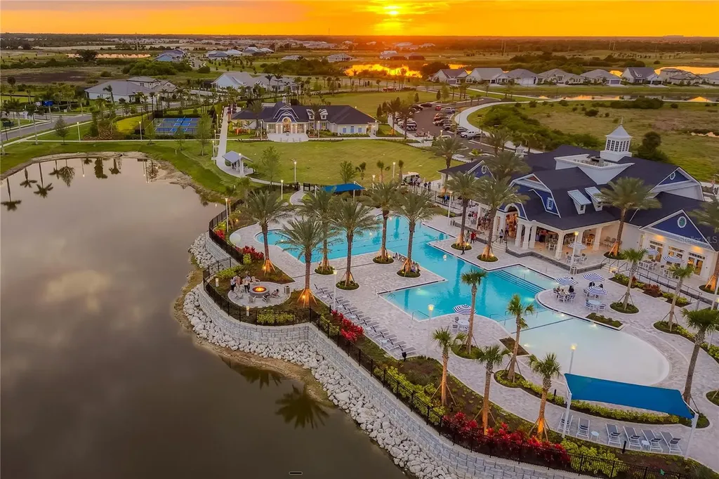 12807 Jade Empress Loop Venice FL 34293