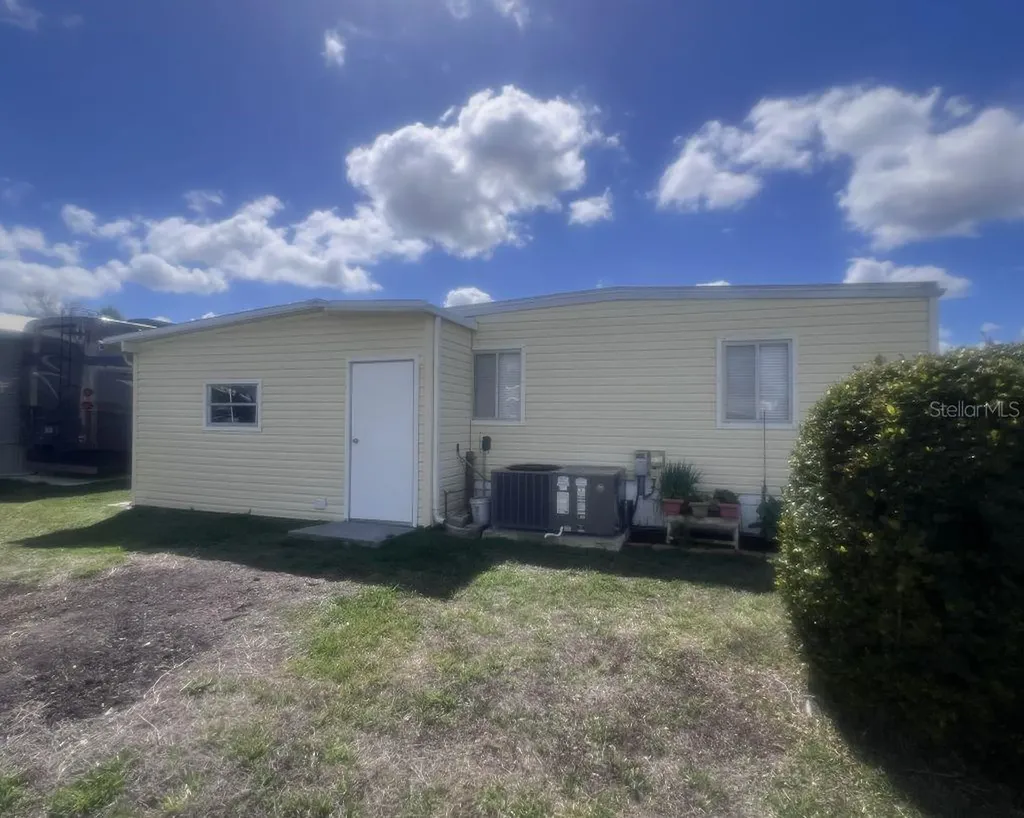 102 Trout Punta Gorda FL 33950