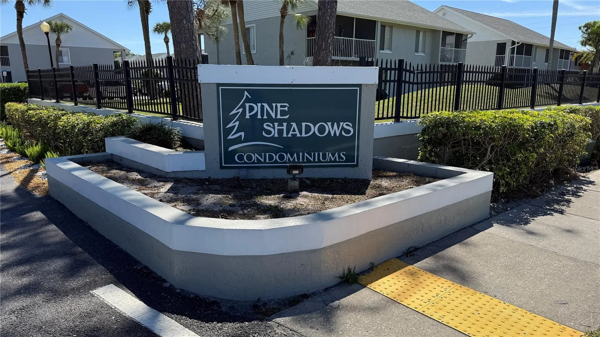 4122 White Pine Avenue Orlando FL 32811