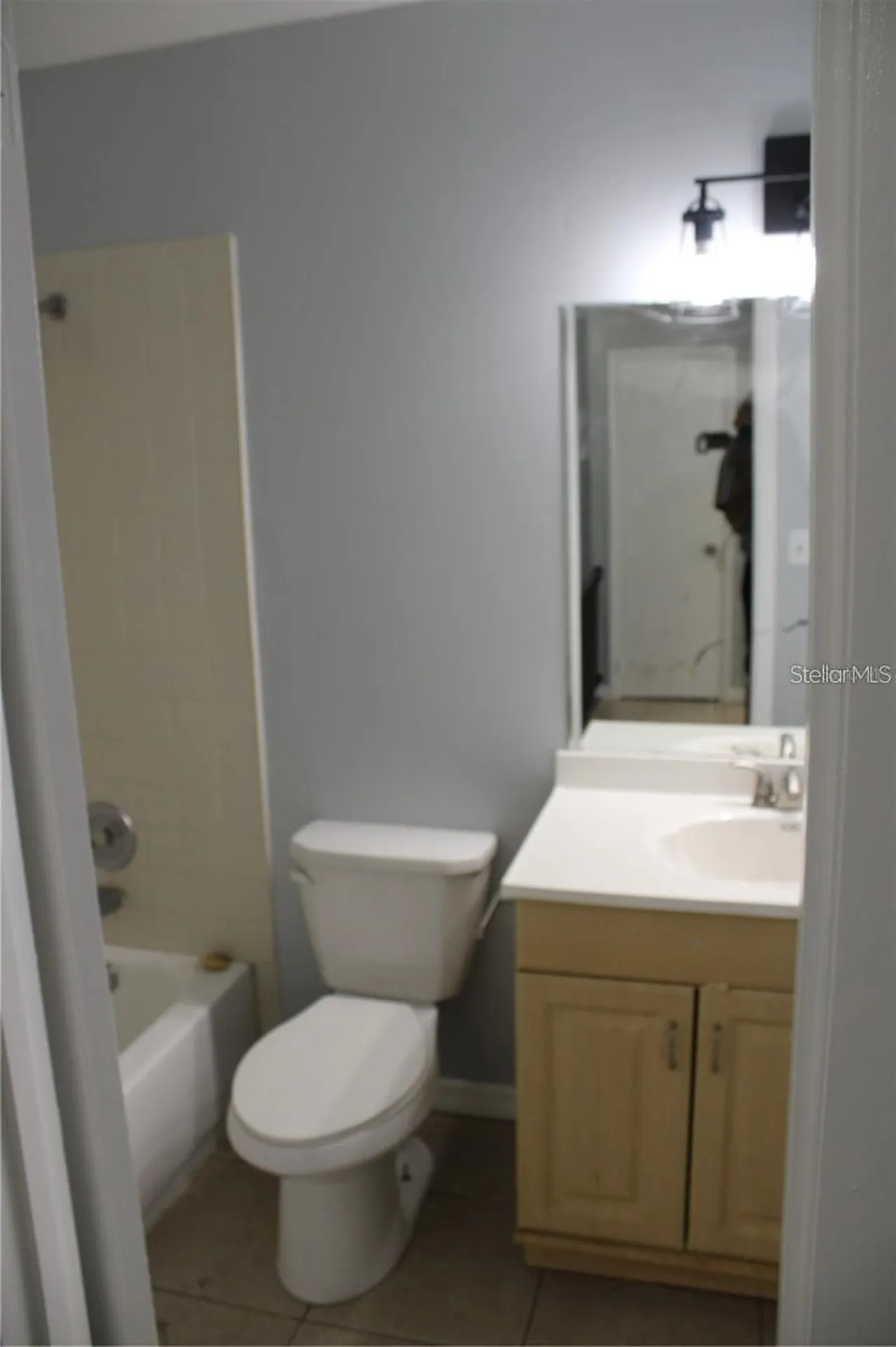 4122 White Pine Avenue Orlando FL 32811