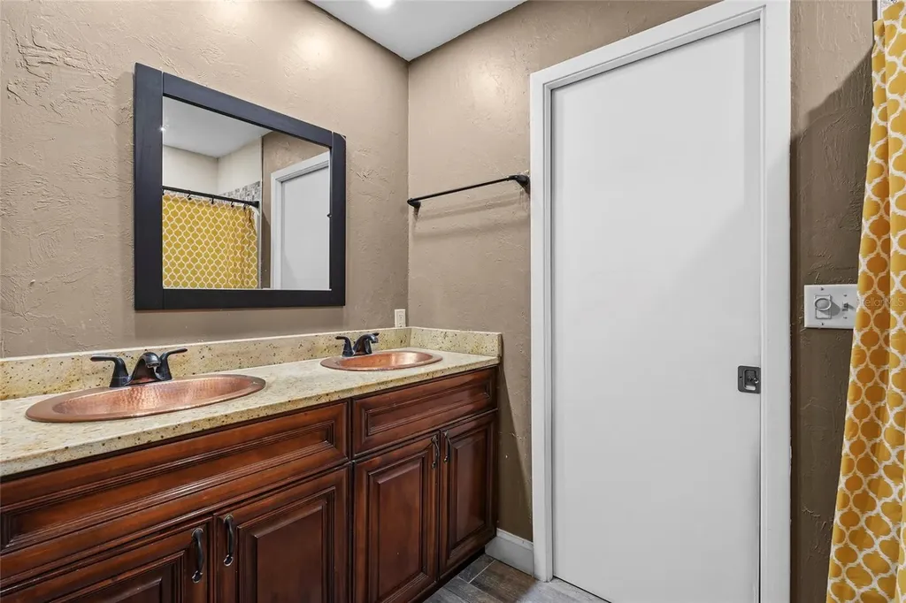 2356 Teal Avenue Sarasota FL 34232