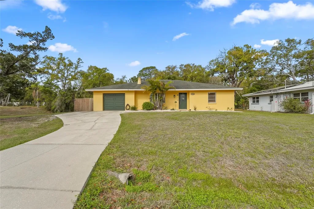 2356 Teal Avenue Sarasota FL 34232