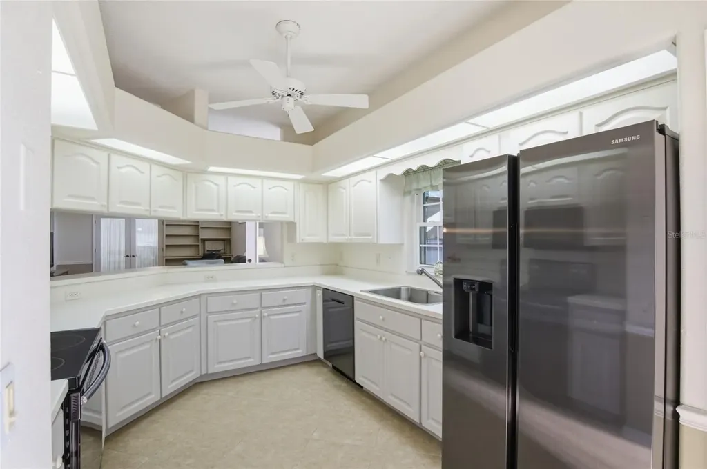21850 Tartan Street Leesburg FL 34748