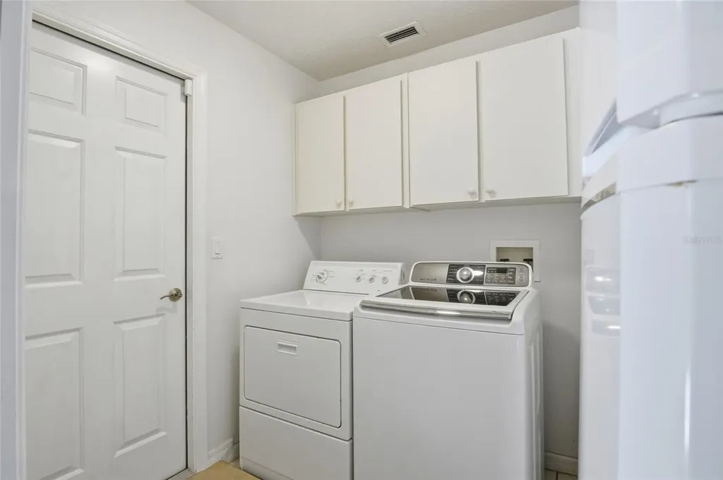 21850 Tartan Street Leesburg FL 34748