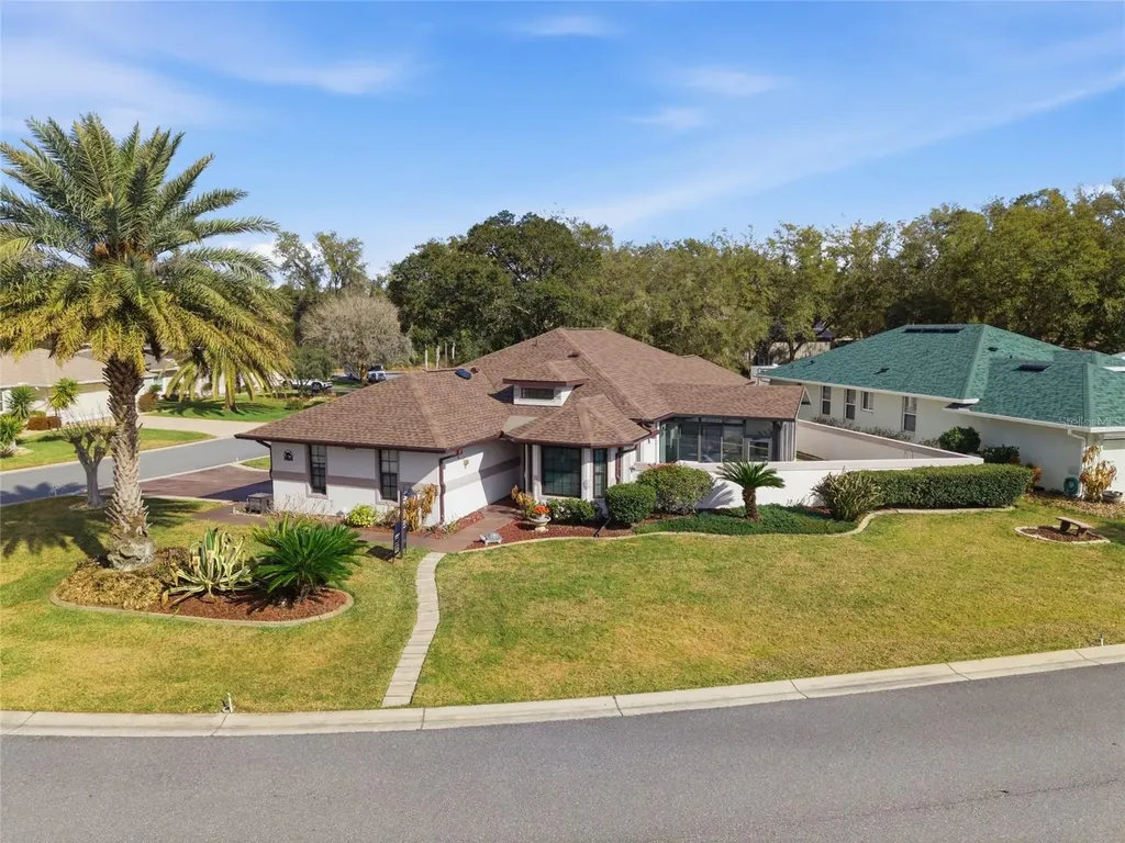 21850 Tartan Street Leesburg FL 34748