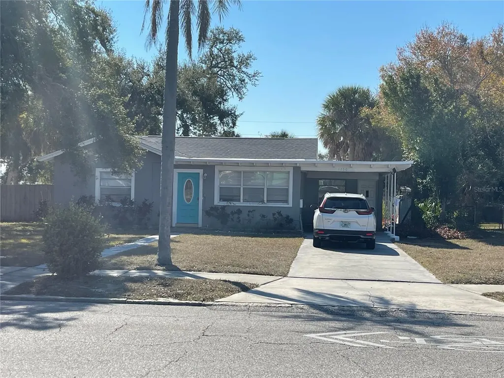 1200 26th Avenue S St Petersburg FL 33705