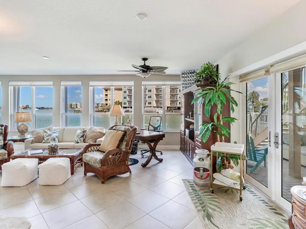 210 Dolphin Point Clearwater Beach FL 33767