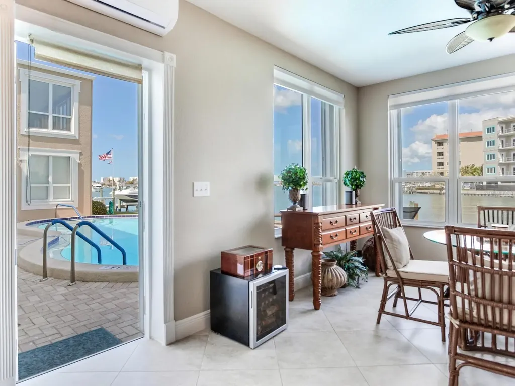 210 Dolphin Point Clearwater Beach FL 33767