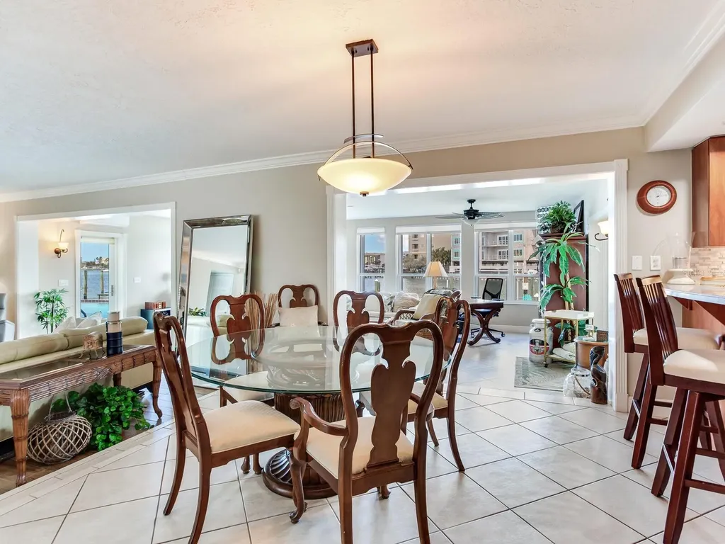 210 Dolphin Point Clearwater Beach FL 33767