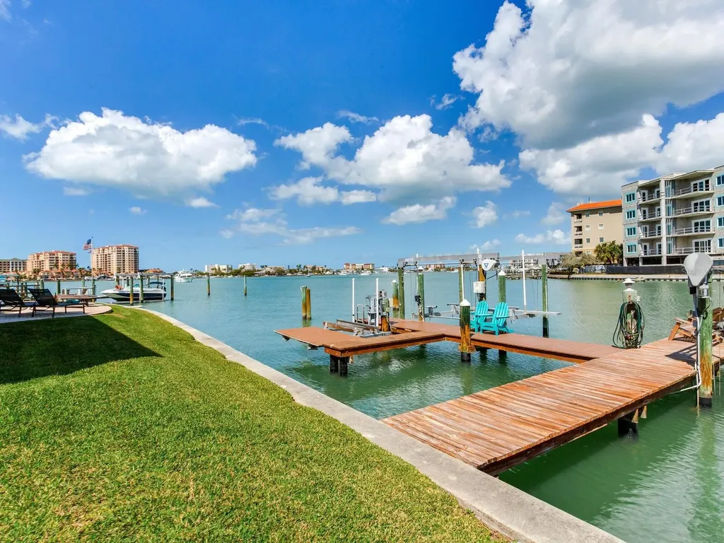 210 Dolphin Point Clearwater Beach FL 33767