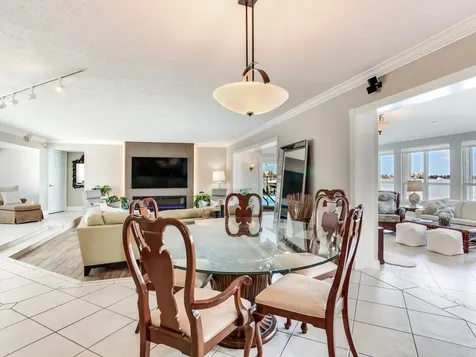 210 Dolphin Point Clearwater Beach FL 33767