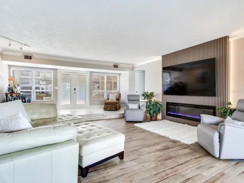 210 Dolphin Point Clearwater Beach FL 33767