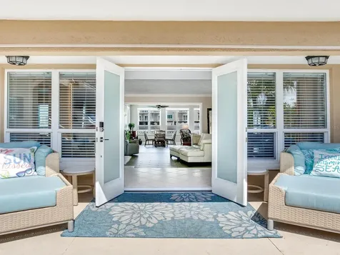 210 Dolphin Point Clearwater Beach FL 33767
