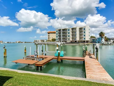 210 Dolphin Point Clearwater Beach FL 33767