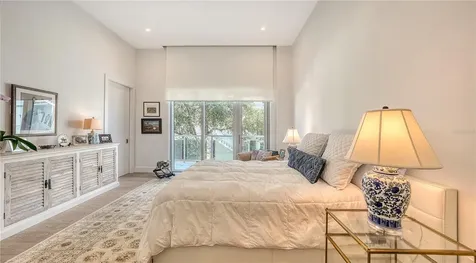 1335 2nd Street Sarasota FL 34236