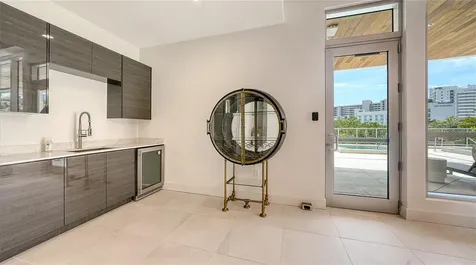 1335 2nd Street Sarasota FL 34236