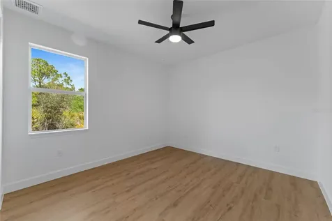 1525 Log Lane North Port FL 34286