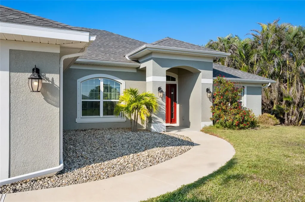 17 White Marsh Lane Rotonda West FL 33947