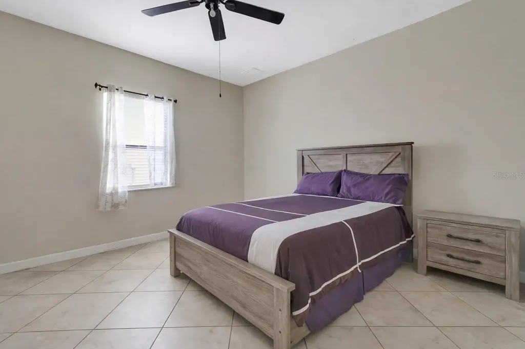1303 Sea Pines Way Davenport FL 33896