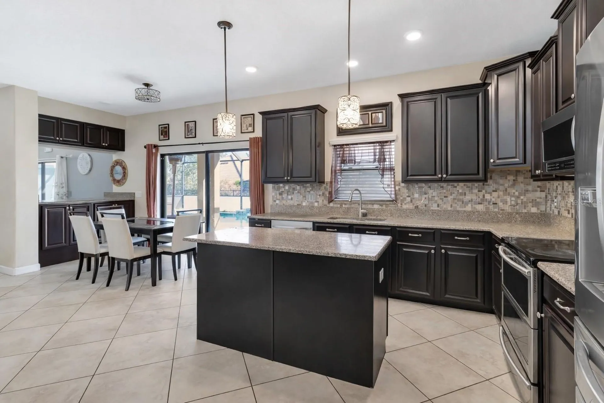 1303 Sea Pines Way Davenport FL 33896