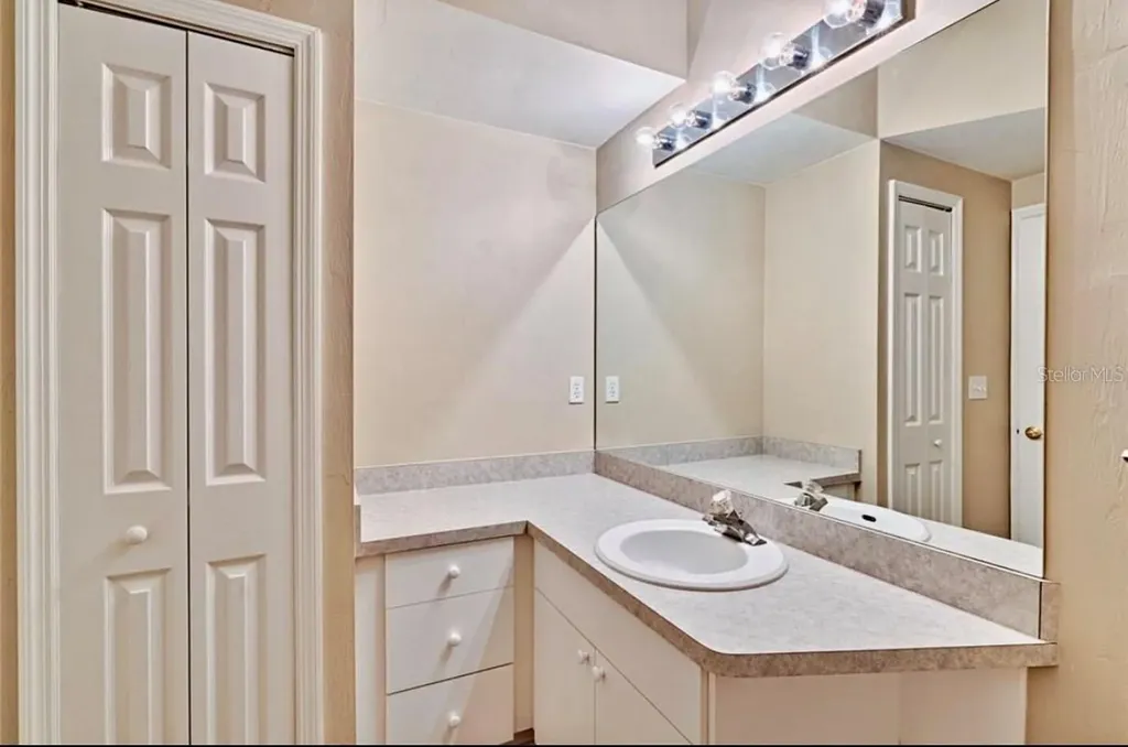 322 NW 50th Boulevard Gainesville FL 32607