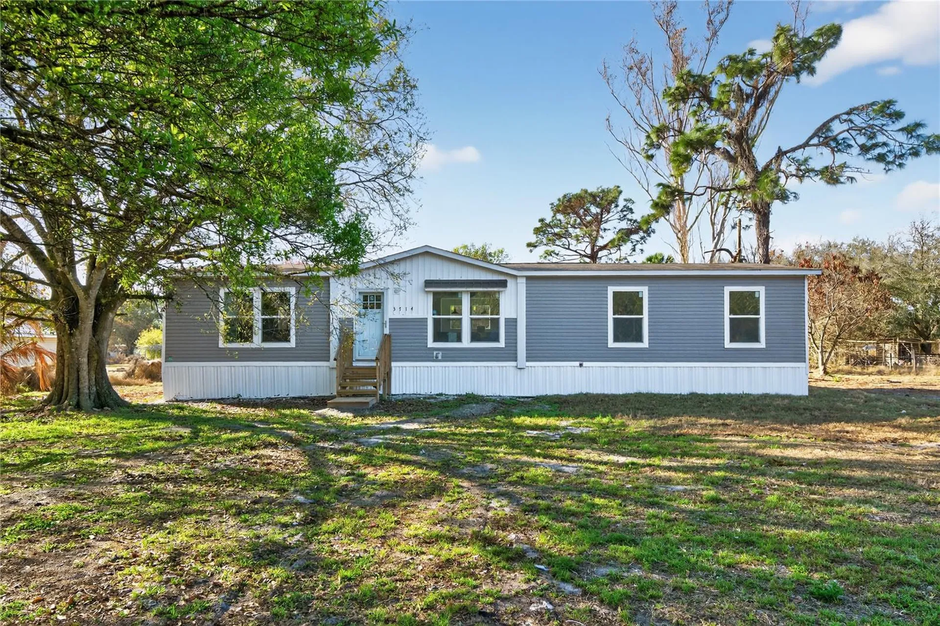 3714 NW 165th Court Okeechobee FL 34972