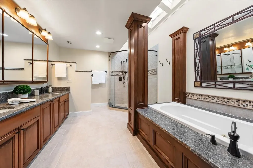 1543 Sturbridge Court Dunedin FL 34698