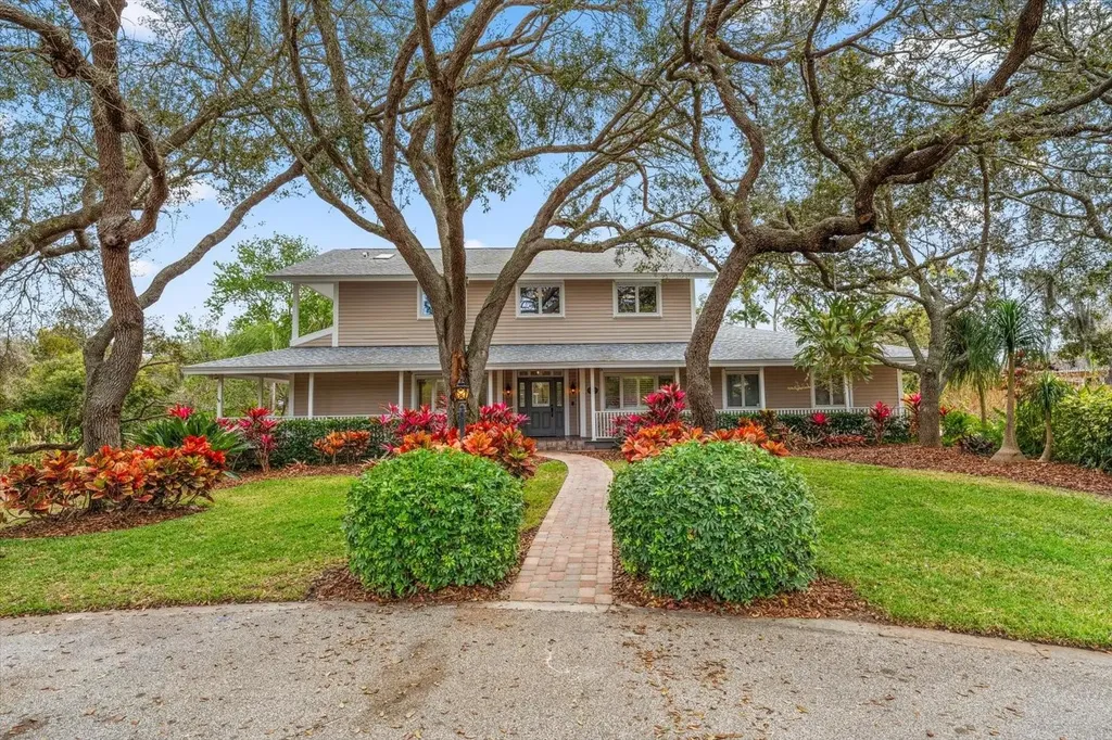 1543 Sturbridge Court Dunedin FL 34698