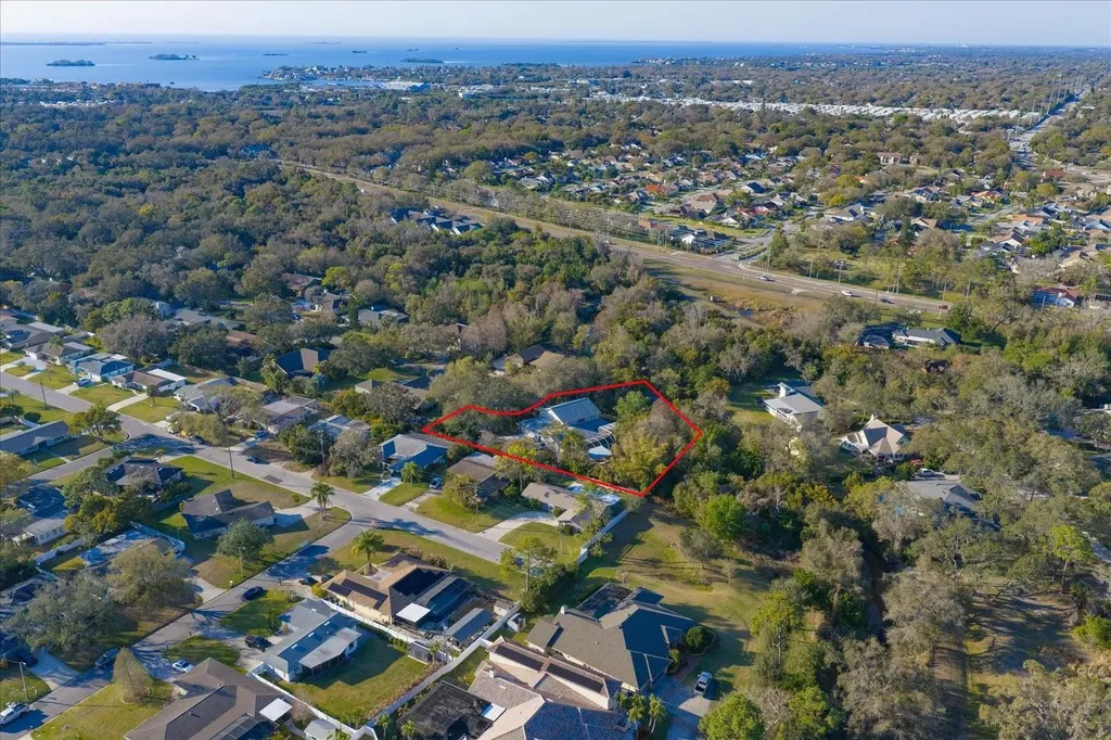 1543 Sturbridge Court Dunedin FL 34698