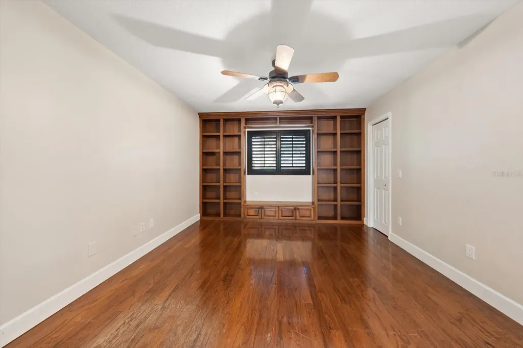 1543 Sturbridge Court Dunedin FL 34698