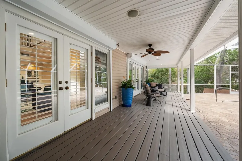 1543 Sturbridge Court Dunedin FL 34698