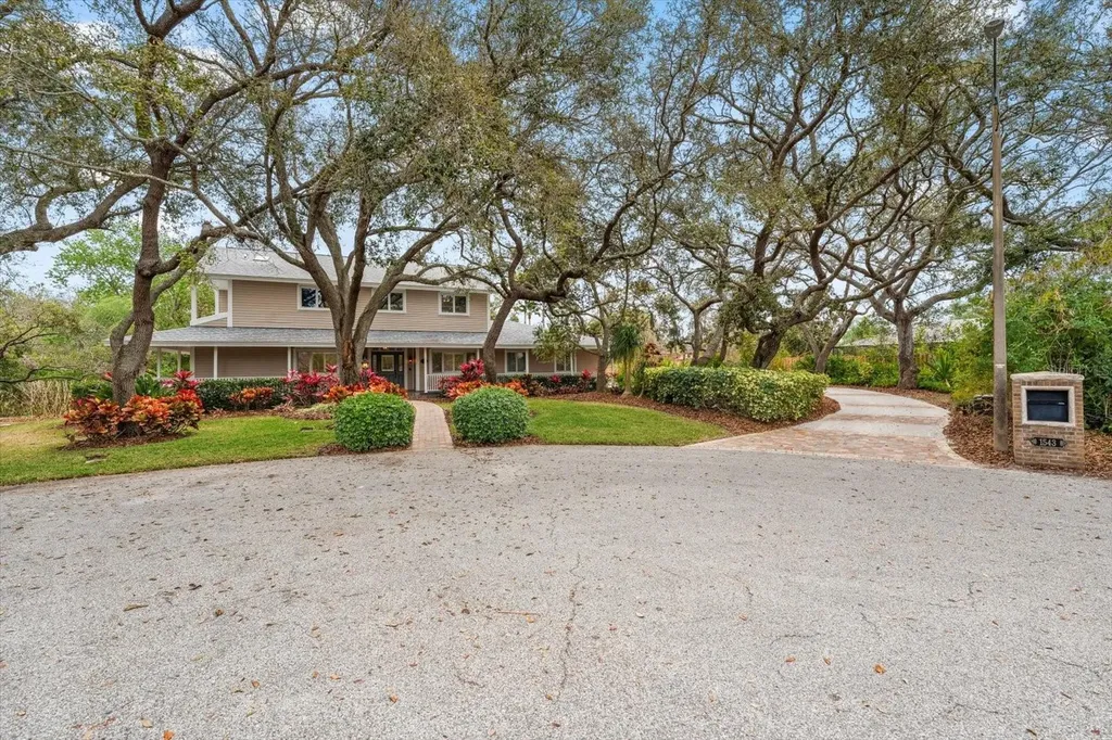 1543 Sturbridge Court Dunedin FL 34698