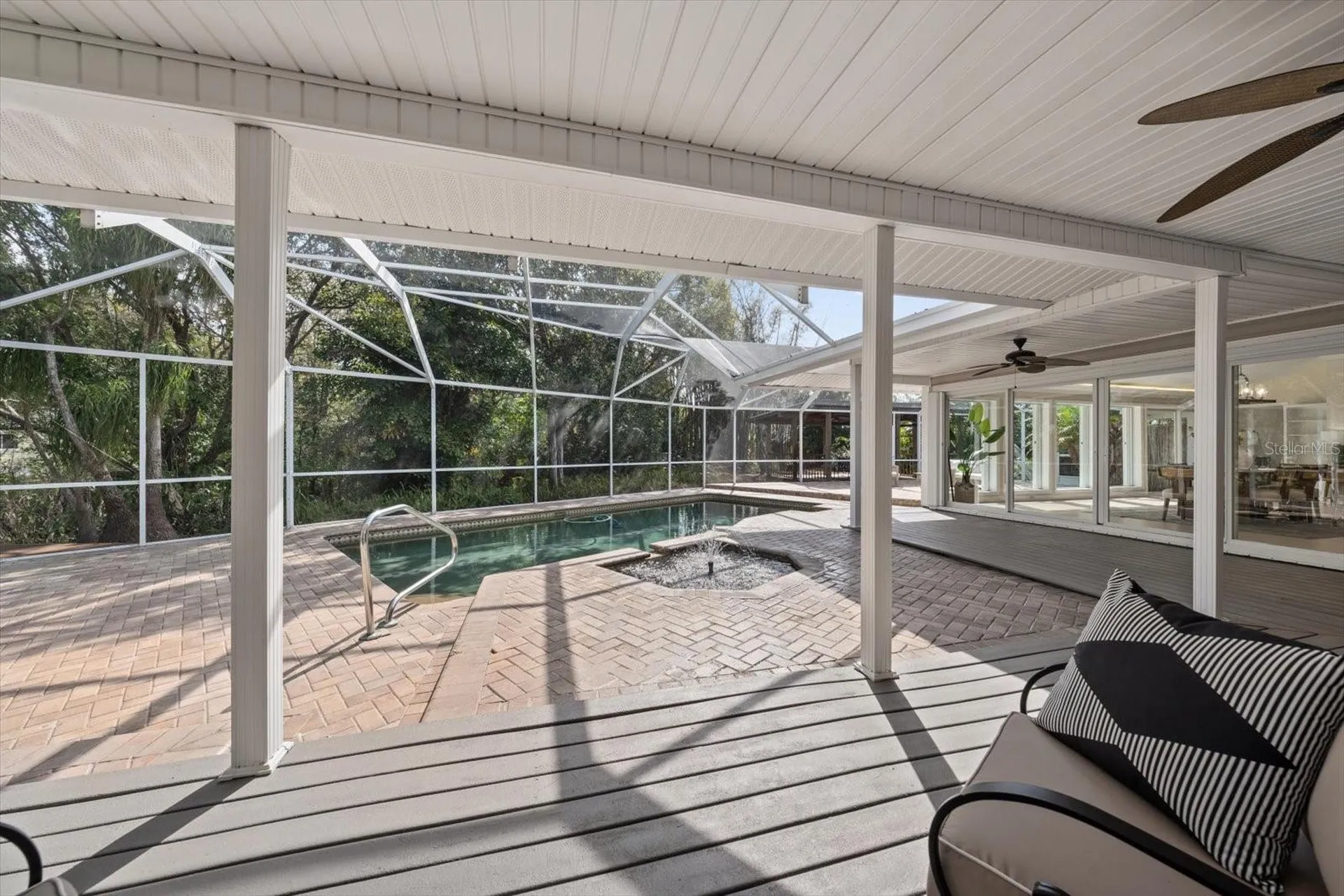 1543 Sturbridge Court Dunedin FL 34698