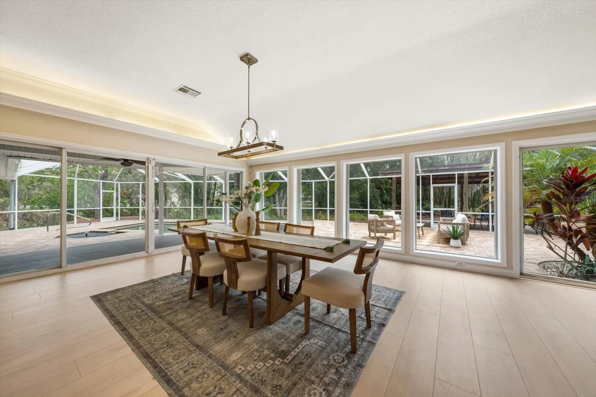 1543 Sturbridge Court Dunedin FL 34698