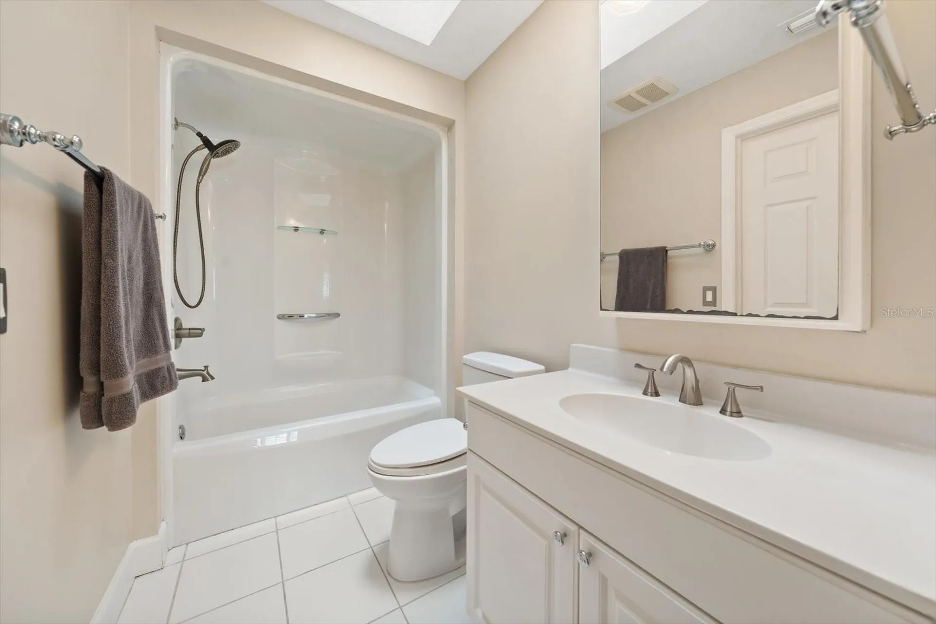 1543 Sturbridge Court Dunedin FL 34698