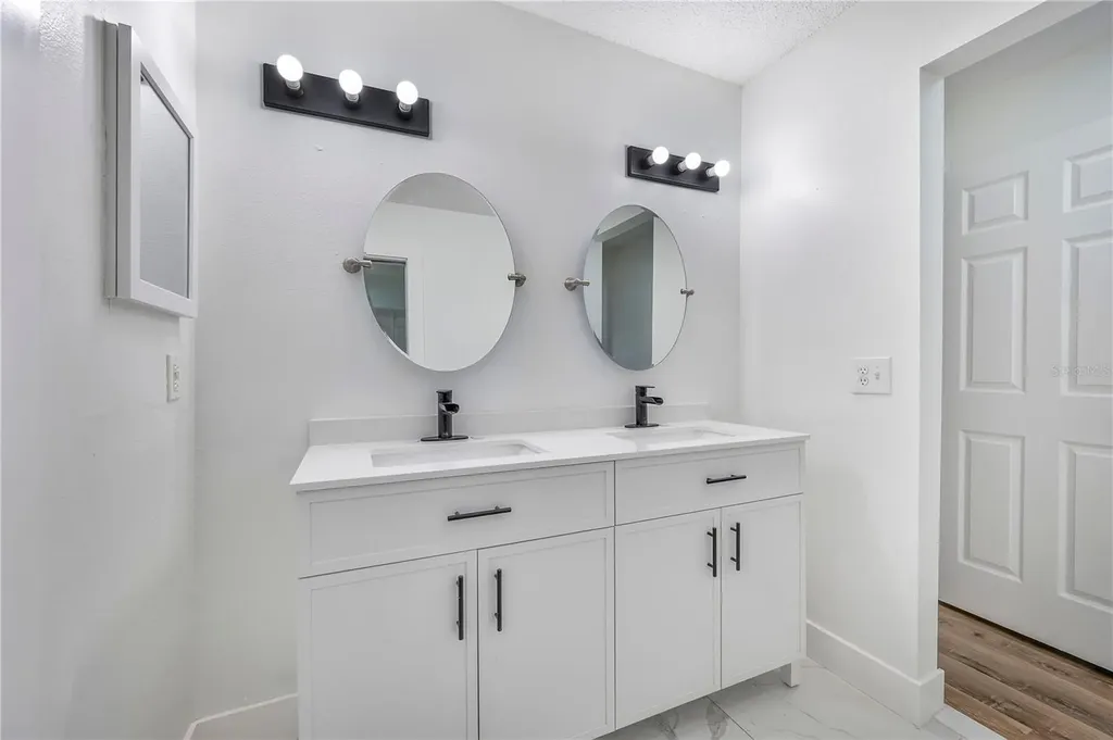 661 Lake Carolyn Circle Lakeland FL 33813