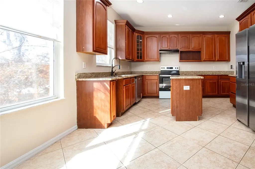 18048 Java Isle Drive Tampa FL 33647
