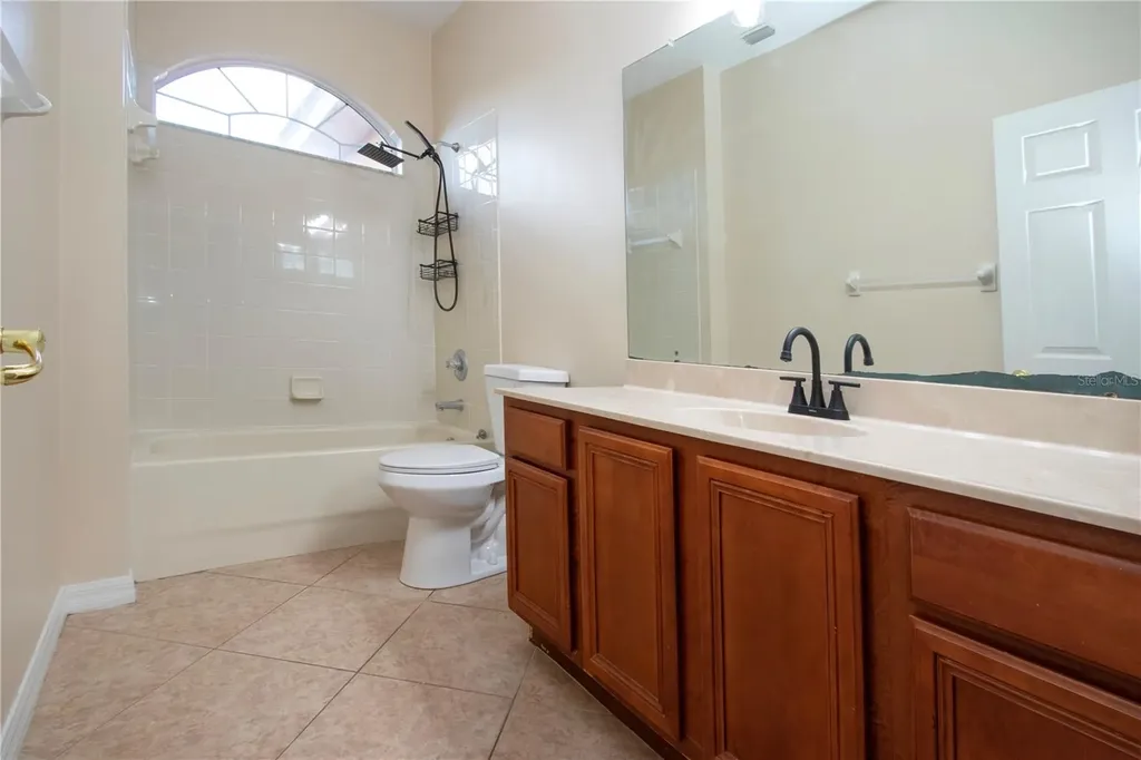 18048 Java Isle Drive Tampa FL 33647